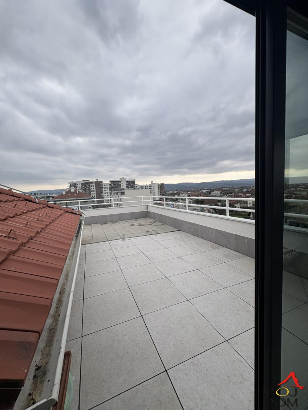 Slika 2 - Stan,NOVI SAD,ŠARENGRAD,kv: 80, € 267800, ID: 1031185