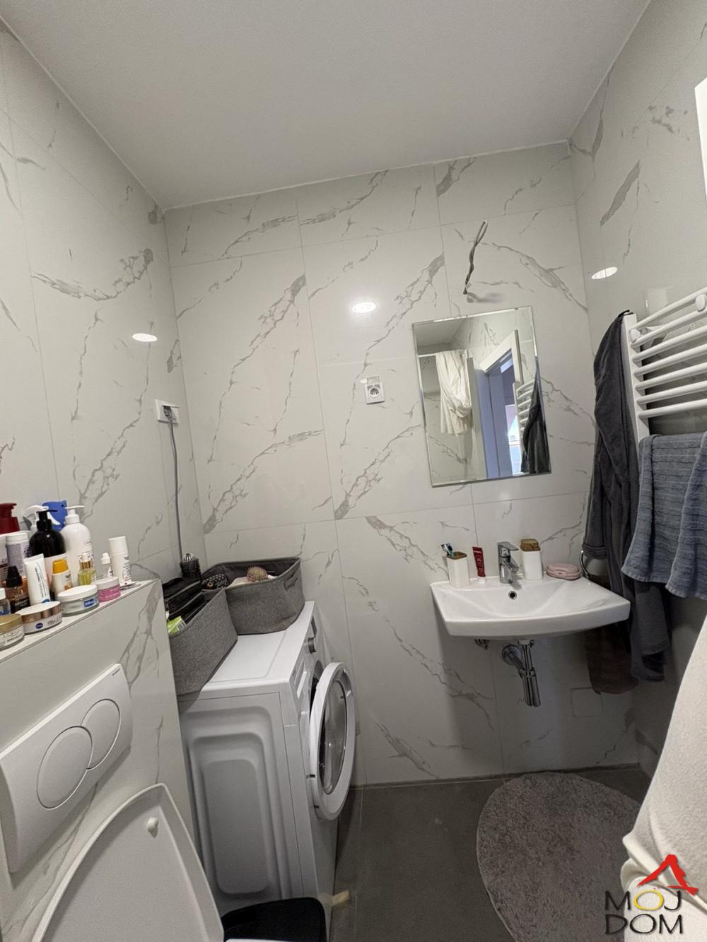 Slika 11 - Stan,NOVI SAD,ŠARENGRAD,kv: 80, € 267800, ID: 1031185