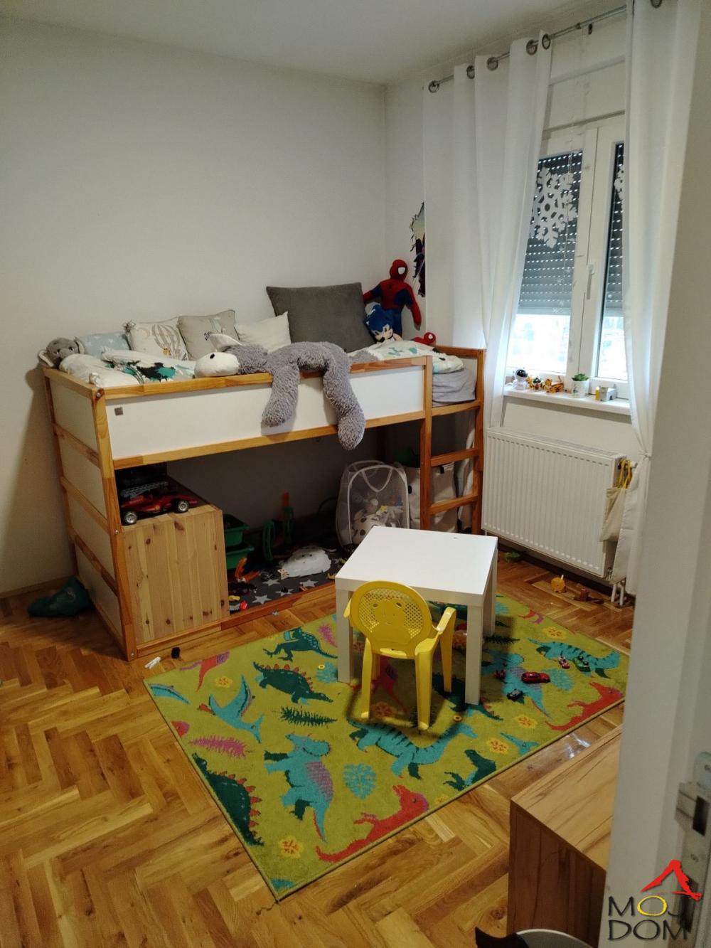 Slika 3 - Stan,NOVI SAD,KLISA,kv: 73, € 150400, ID: 1032048