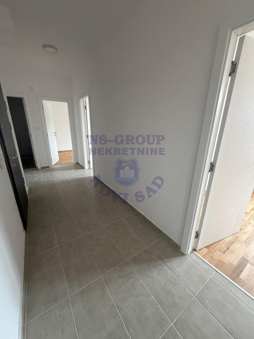 Slika 7 - Troiposoban stan na Adicama