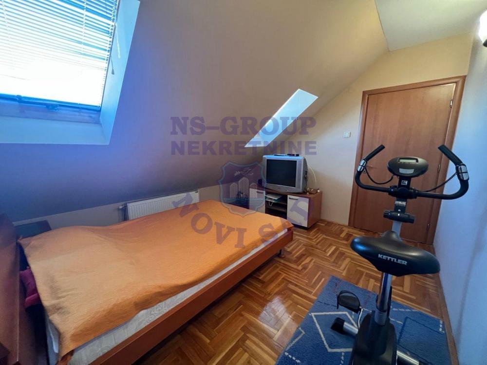 Slika 4 - Odličan, kompletno renoviran četvoroiposoban stan