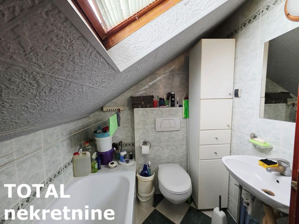 Slika 6 - Stan,NOVI SAD,TELEP,kv: 23.00, € 65000, ID: 1102337