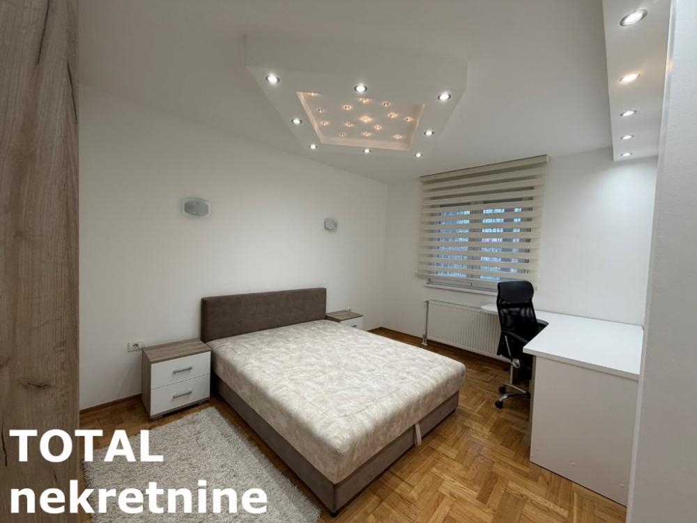 Slika 4 - Stan,NOVI SAD,BULEVAR PATRIJARHA PAVLA,kv: 46.00, € 135000, ID: 1102127