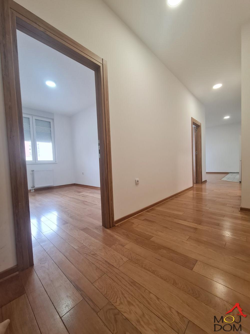 Slika 4 - Stan,NOVI SAD,SALAJKA,kv: 59, € 162750, ID: 1032051