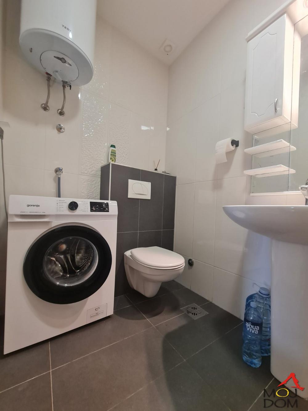 Slika 8 - Stan,NOVI SAD,SALAJKA,kv: 59, € 162750, ID: 1032051