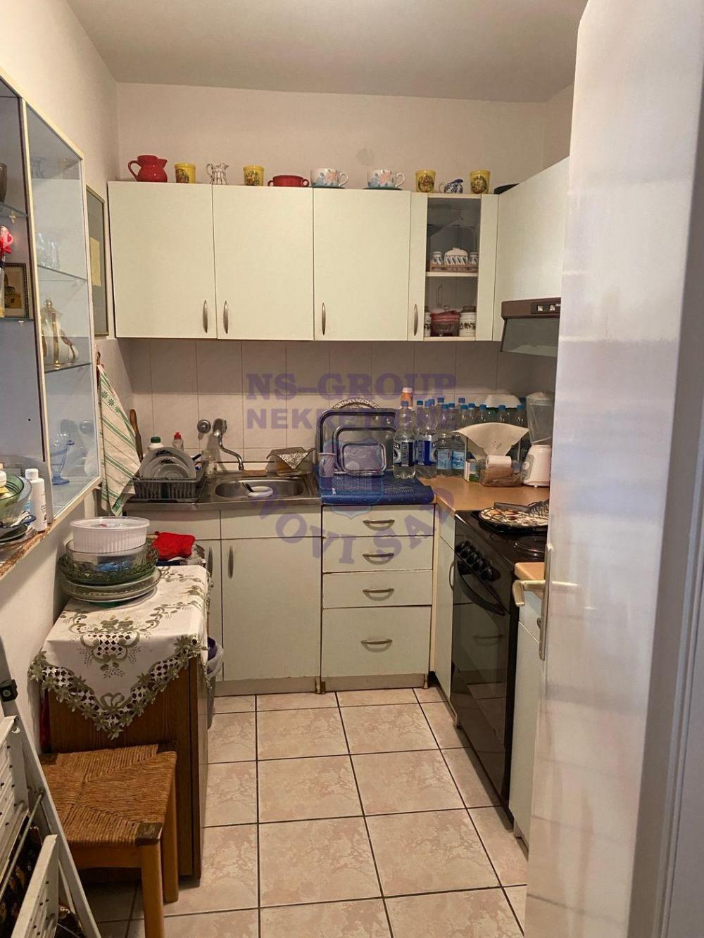 Slika 3 - Dvosoban stan na Bulevaru 43m2