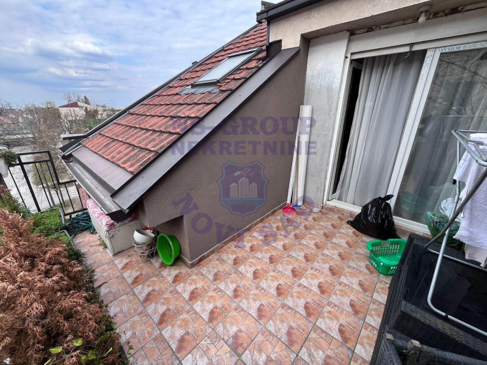 Slika 7 - Trosoban, 75m2, Salajka (Partizanska ulica) Novi Sad