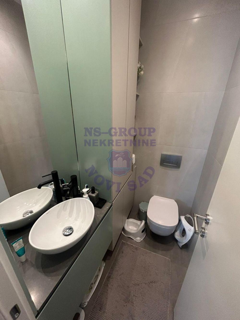 Slika 6 - Odličan trosoban stan na Bulevaru Evrope!