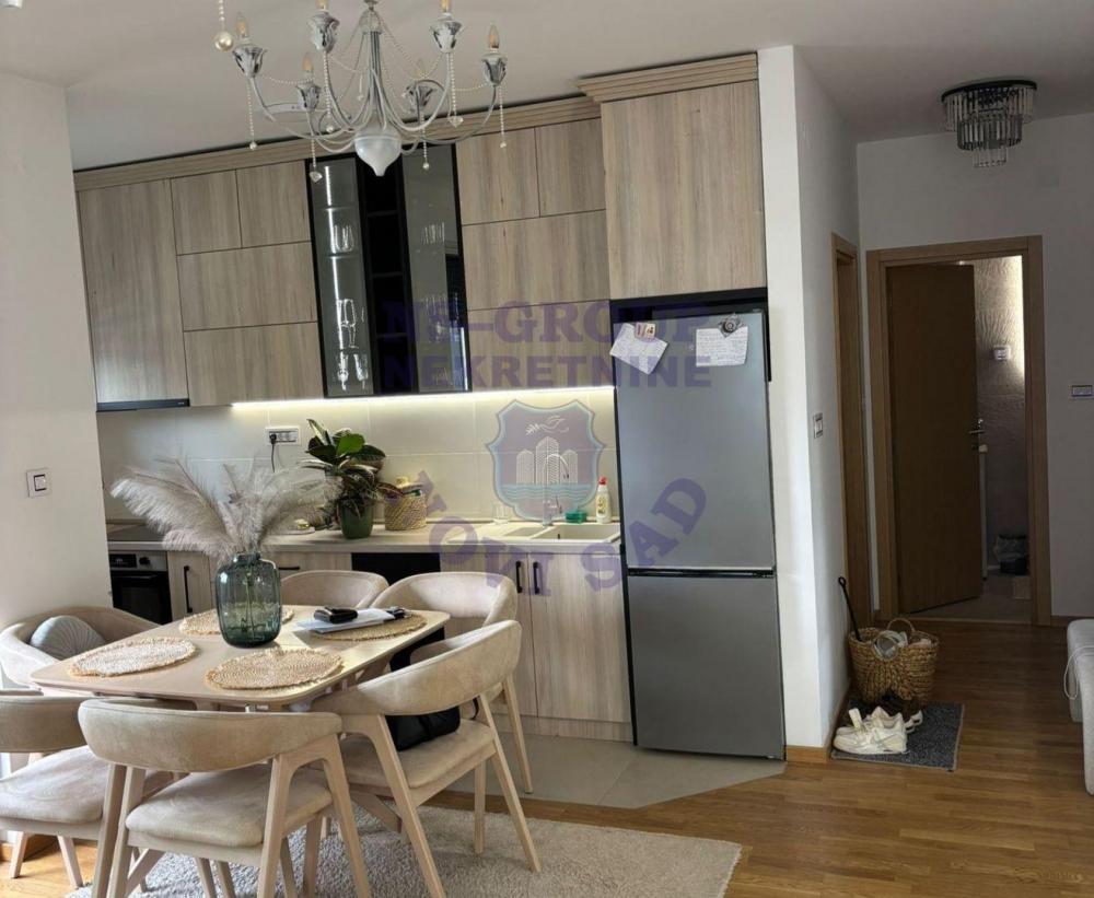 Glavna slika -Dvosoban, 46m2, Telep Novi Sad, sa terasom, ima lift