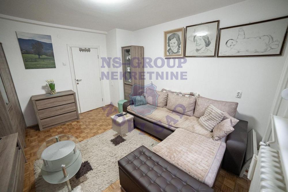 Slika 9 - Dvosoban stan na staroj detelinari!