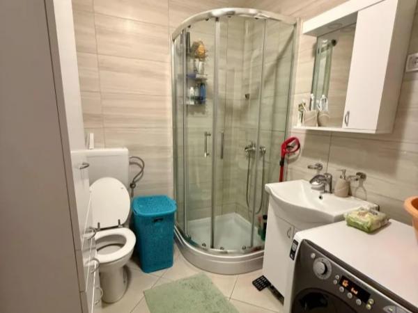 Slika 6 - Prelep dvoiposoban stan na Adicama!