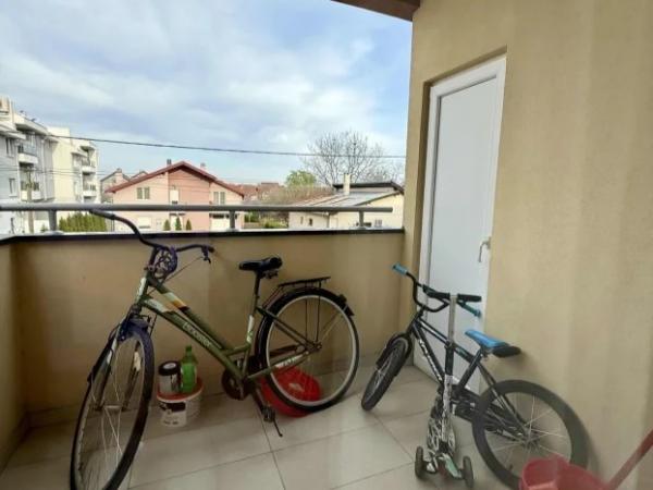 Slika 7 - Prelep dvoiposoban stan na Adicama!