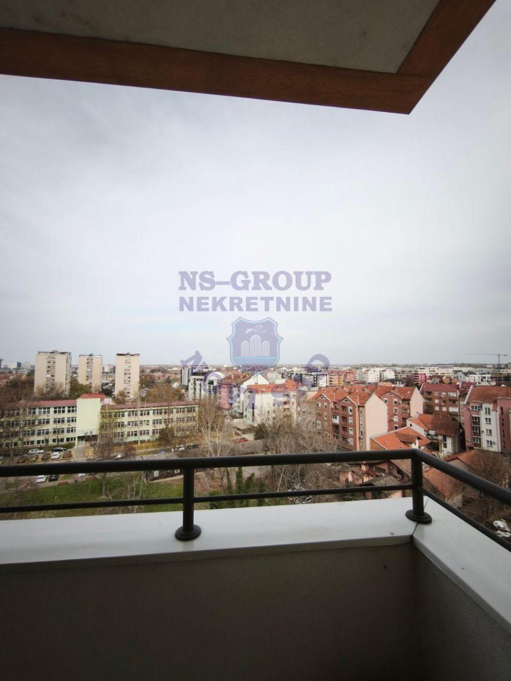 Slika 1 - Jednoiposoban, 37m2, Socijalno Novi Sad, sa terasom, ima lift