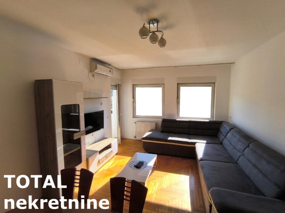 Slika 1 - Stan,NOVI SAD,CENTAR,kv: 50.00, € 150000, ID: 1101832