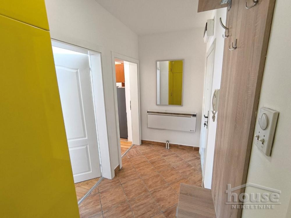 Slika 9 - Stan,NOVI SAD,CENTAR,kv: 50.00, € 150000, ID: 1064984