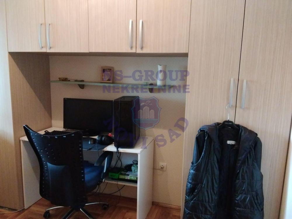 Slika 4 - Odličan dvosoban stan na Novom Naselju!