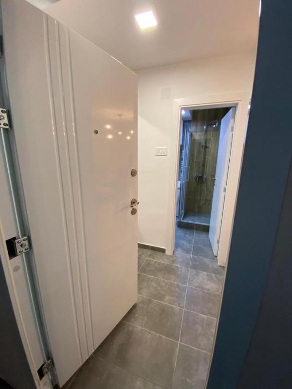 Slika 5 - Renoviran jednosoban stan na Bulevaru Oslobođenja