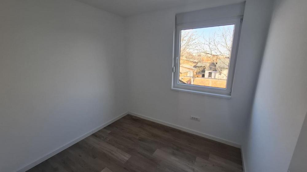 Slika 9 - Prodaja, Stan, Novi Sad, Veternik