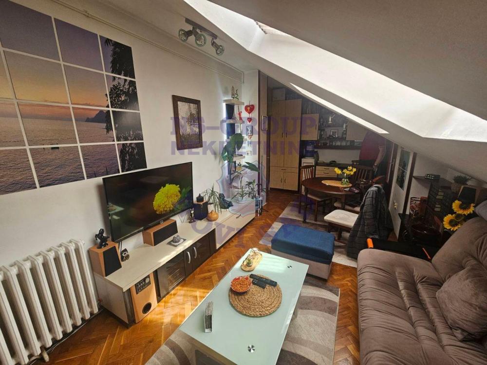 Slika 1 - Dvosoban stan na Grbavici!