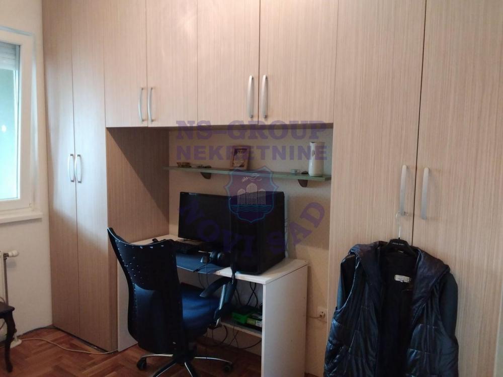 Slika 5 - Prodaja stana, 42m2, Novo naselje Novi Sad, sa terasom, ima lift