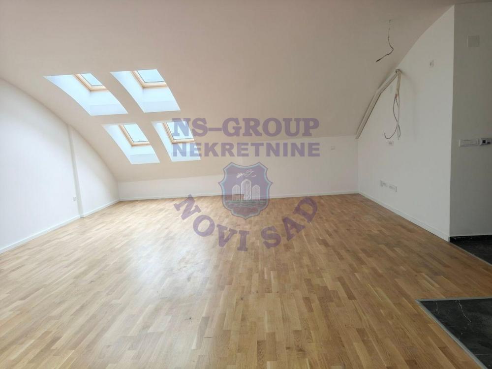 Slika 3 - Petosoban stan,useljiv,povrat PDV-a!