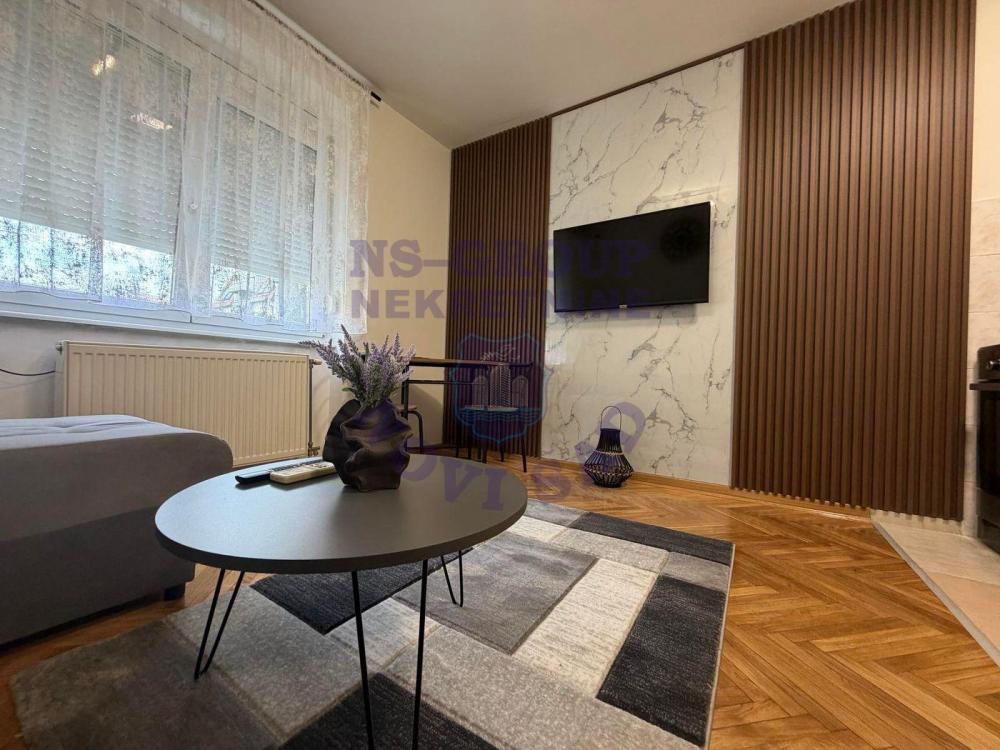 Slika 6 - Prodaja stana, Grbavica Novi Sad