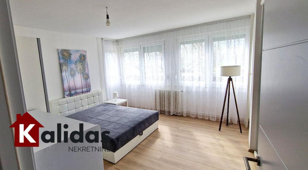 Slika 4 - Stan,NOVI SAD,LIMAN 2,kv: 56, € 200850, ID: 1005465