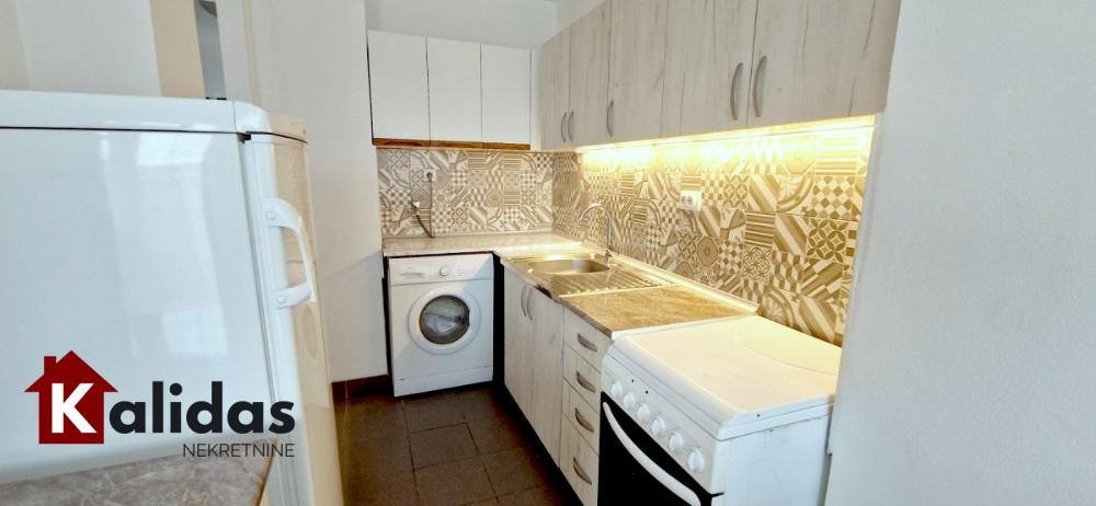 Slika 5 - Stan,NOVI SAD,LIMAN 2,kv: 56, € 200850, ID: 1005465