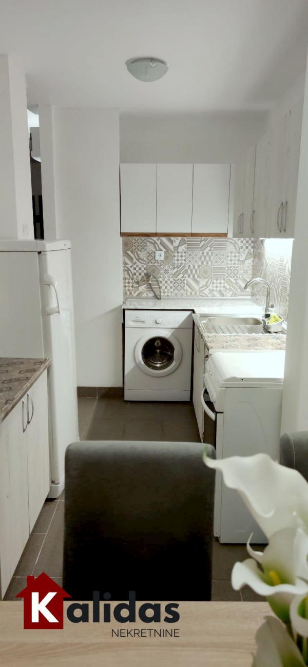 Slika 7 - Stan,NOVI SAD,LIMAN 2,kv: 56, € 200850, ID: 1005465