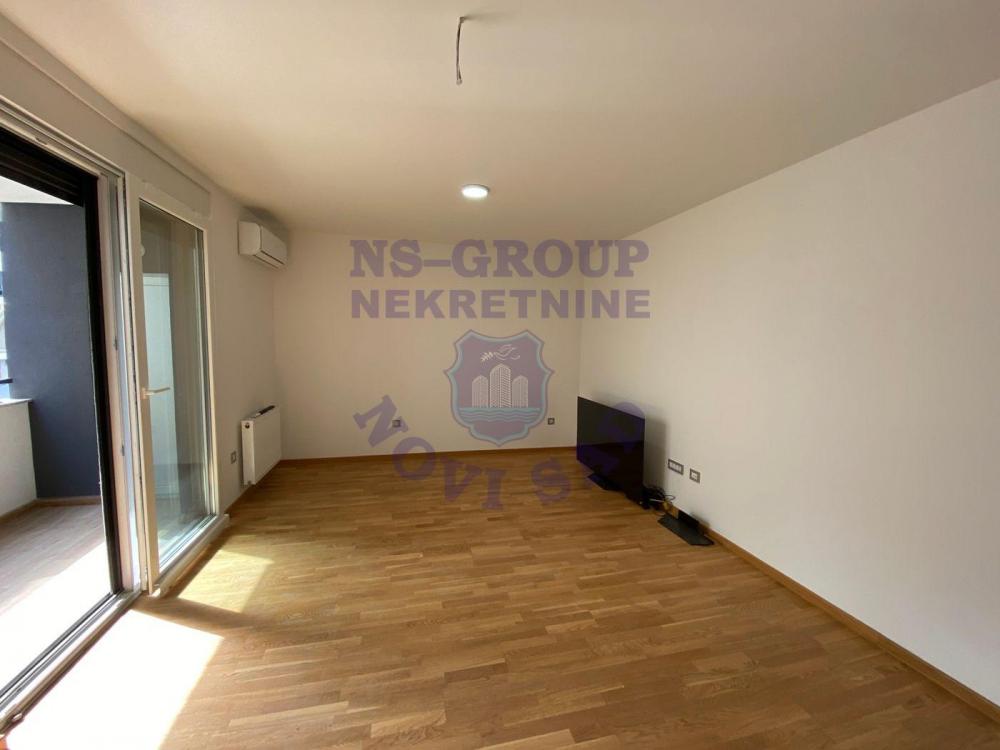 Slika 7 - Dvosoban, 47m2, Telep Novi Sad, sa terasom, ima lift