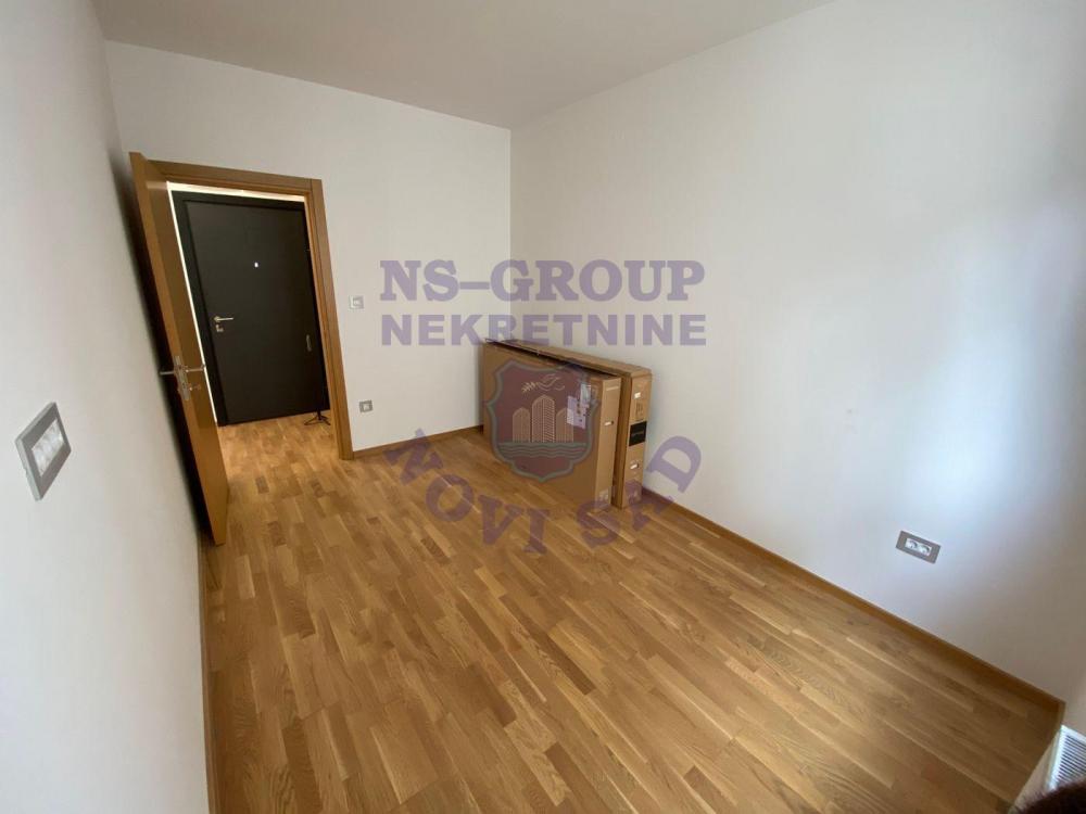 Slika 6 - Dvosoban, 47m2, Telep Novi Sad, sa terasom, ima lift