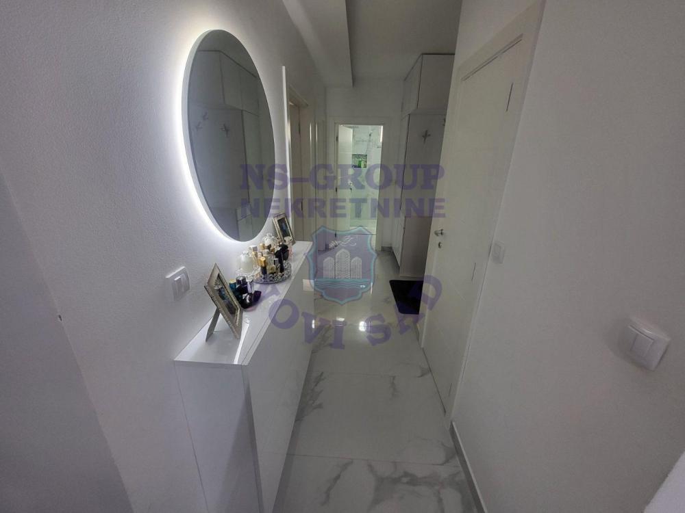 Slika 4 - Izuzetno lep stan na Somborksoj rampi