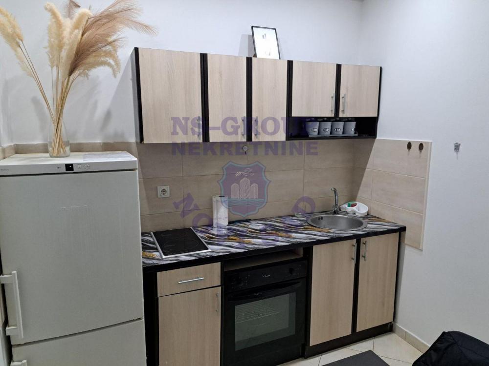 Slika 4 - Prodaja stana, 23m2, Rotkvarija Novi Sad