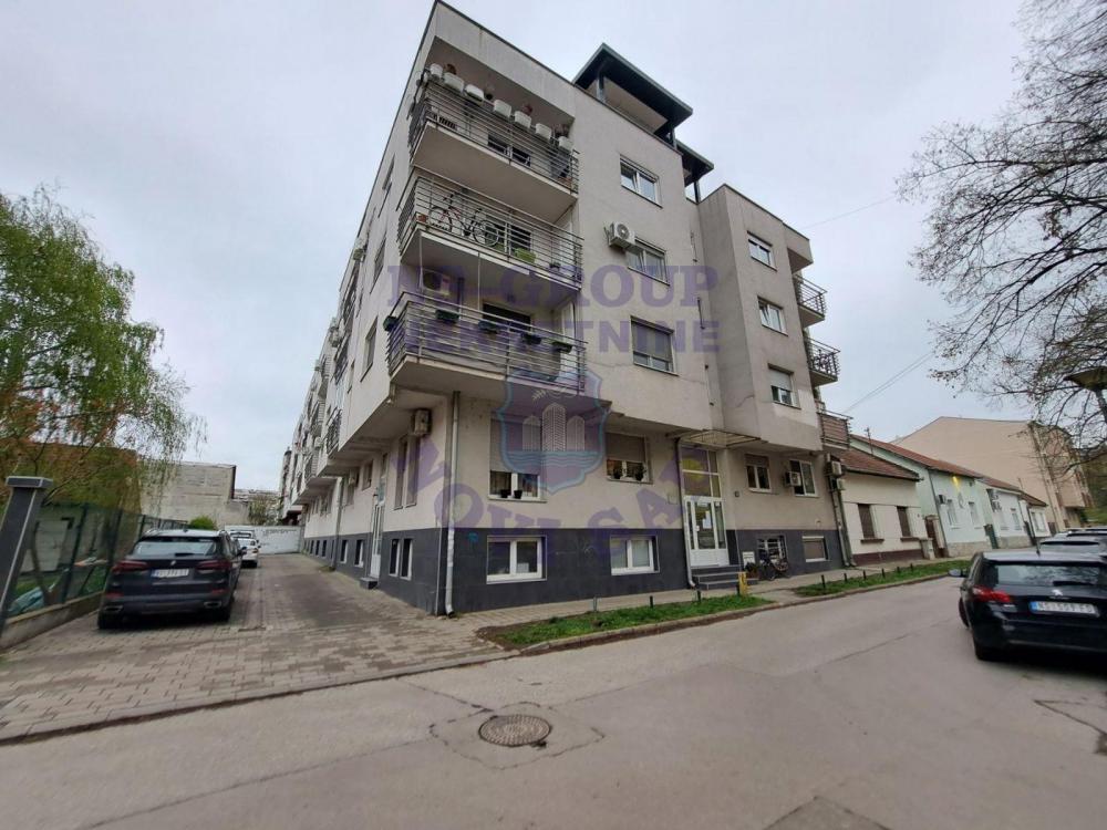 Slika 7 - Prodaja stana, 23m2, Rotkvarija Novi Sad