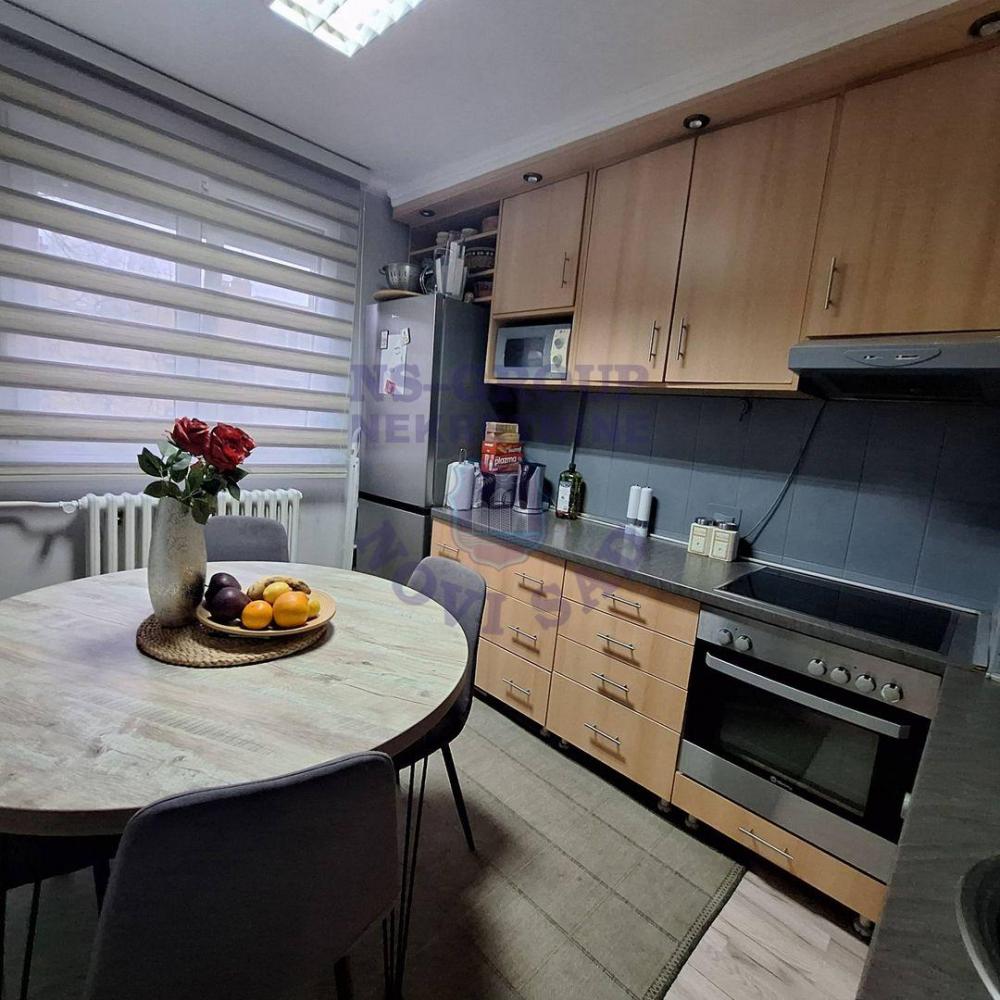 Slika 7 - Dvosoban, 47m2, Detelinara Novi Sad