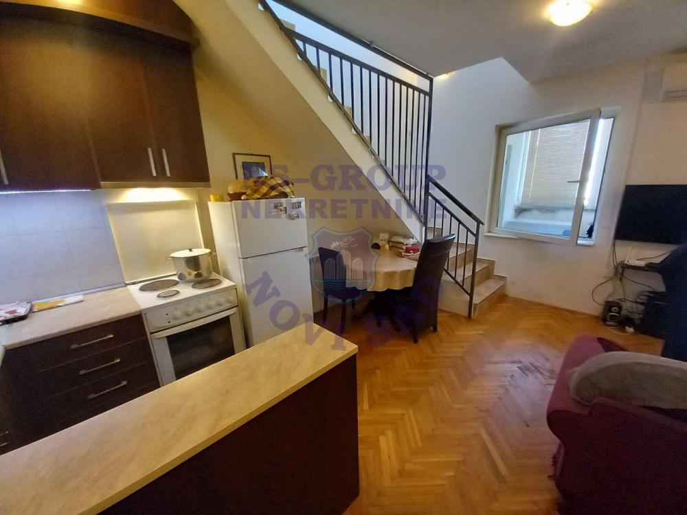 Slika 2 - Trosoban, 55m2, Bulevar Evrope Novi Sad, sa terasom, ima lift