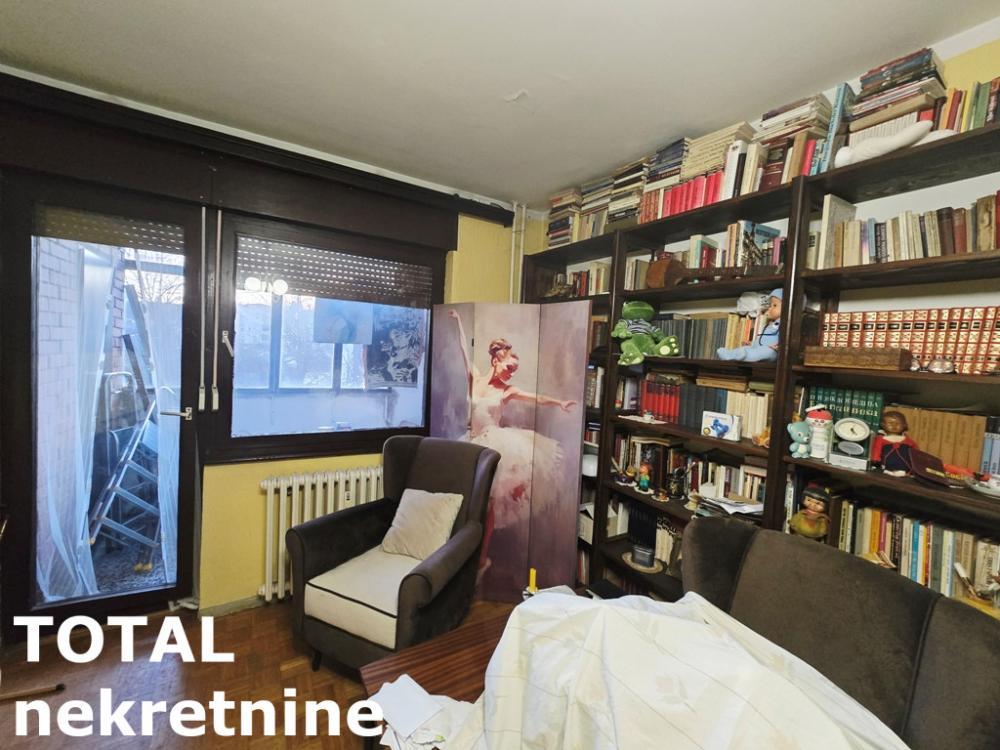 Glavna slika -Stan,PETROVARADIN,BLOK 8,kv: 63.00, € 125000, ID: 1102334