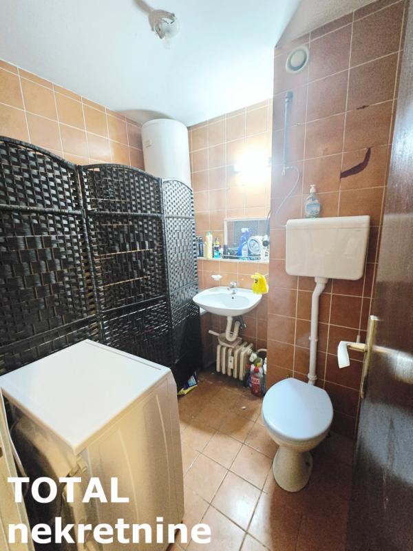 Slika 4 - Stan,PETROVARADIN,BLOK 8,kv: 63.00, € 125000, ID: 1102334