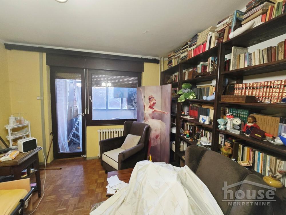 Glavna slika -Stan,PETROVARADIN,BLOK 8,kv: 63.00, € 125000, ID: 1065486