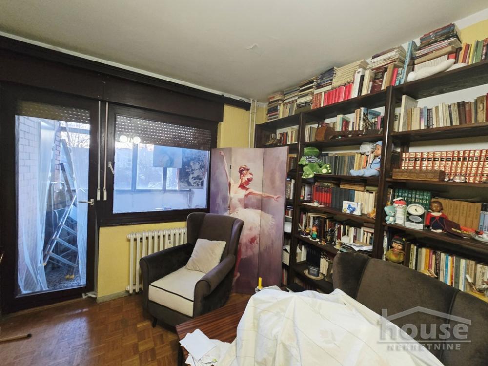 Slika 1 - Stan,PETROVARADIN,BLOK 8,kv: 63.00, € 125000, ID: 1065486