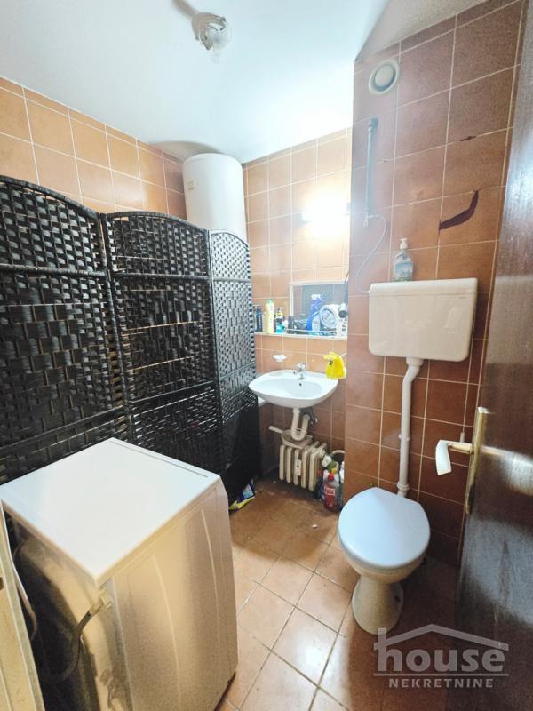 Slika 4 - Stan,PETROVARADIN,BLOK 8,kv: 63.00, € 125000, ID: 1065486