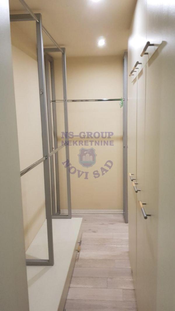 Slika 10 - Petosoban stan na Bulevaru 174m2