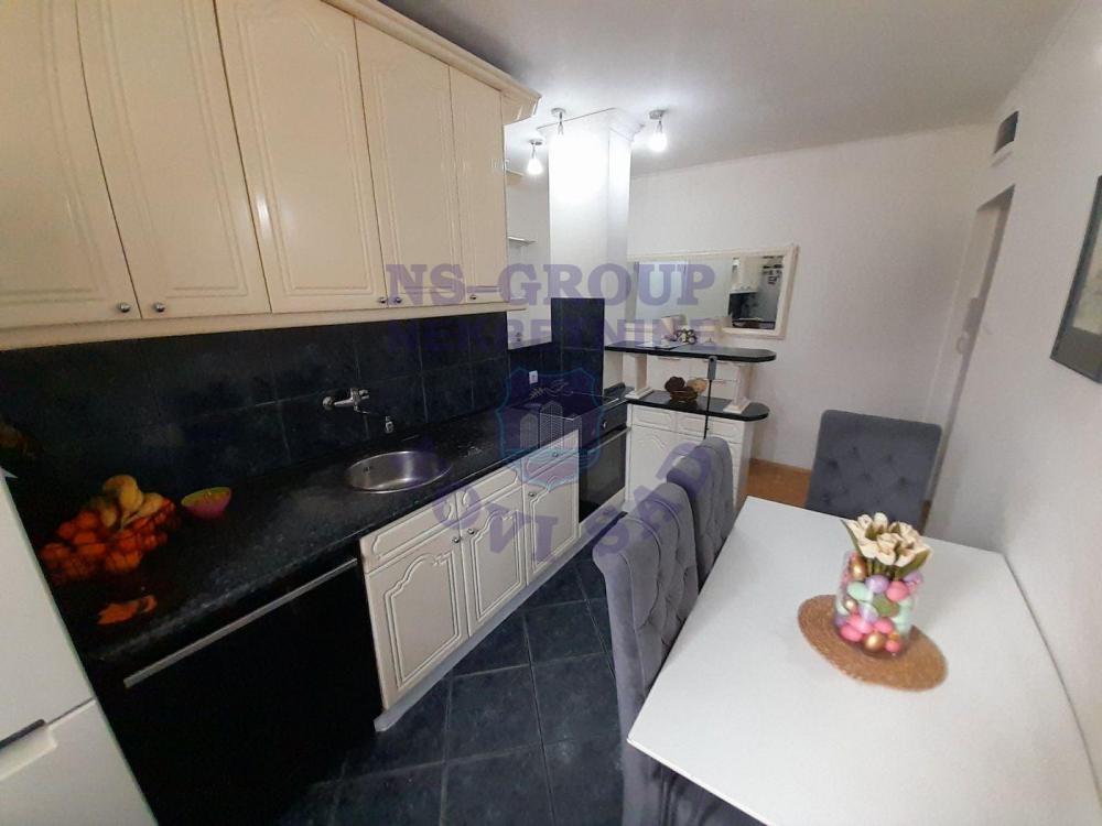 Slika 1 - Na prodaju dvosoban stan na detelinari!