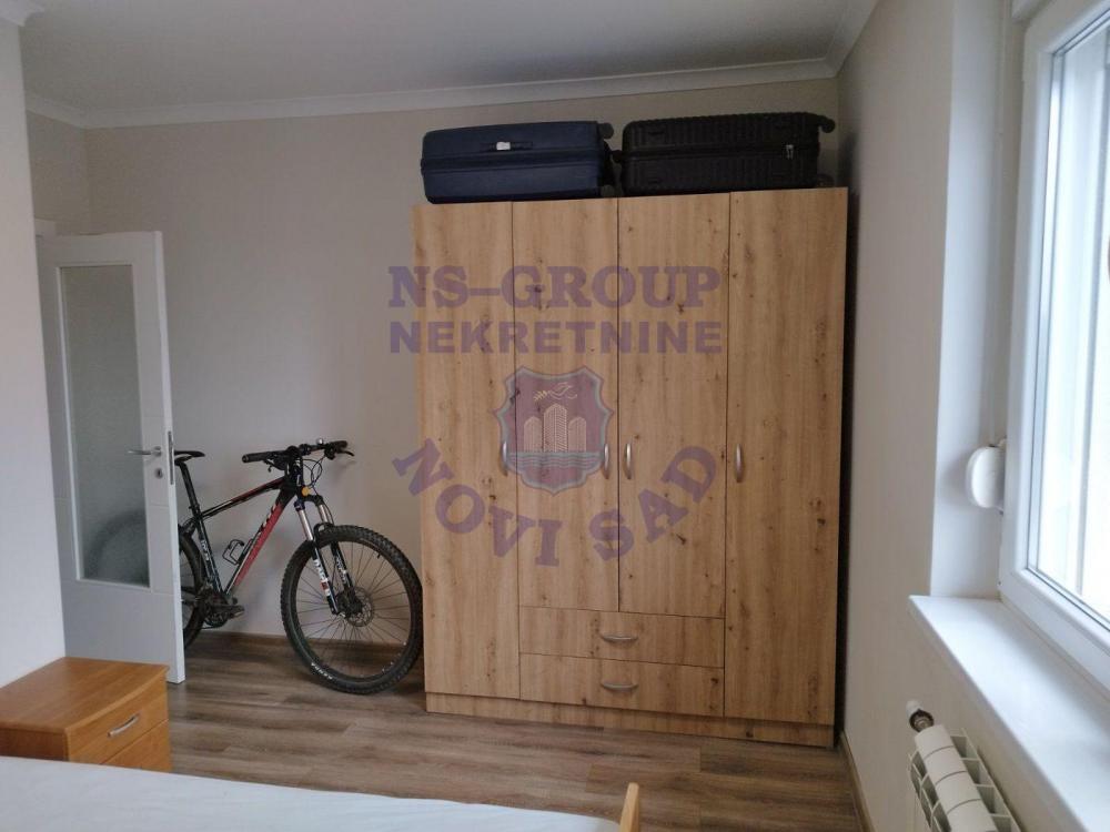 Slika 1 - Na prodaju dvosoban stan na Adicama