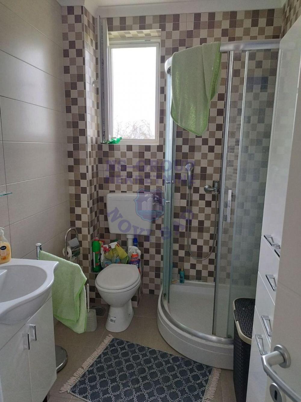 Slika 0 - Na prodaju dvosoban stan na Adicama