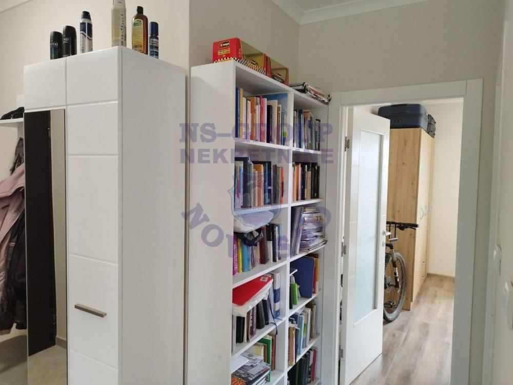 Slika 5 - Na prodaju dvosoban stan na Adicama