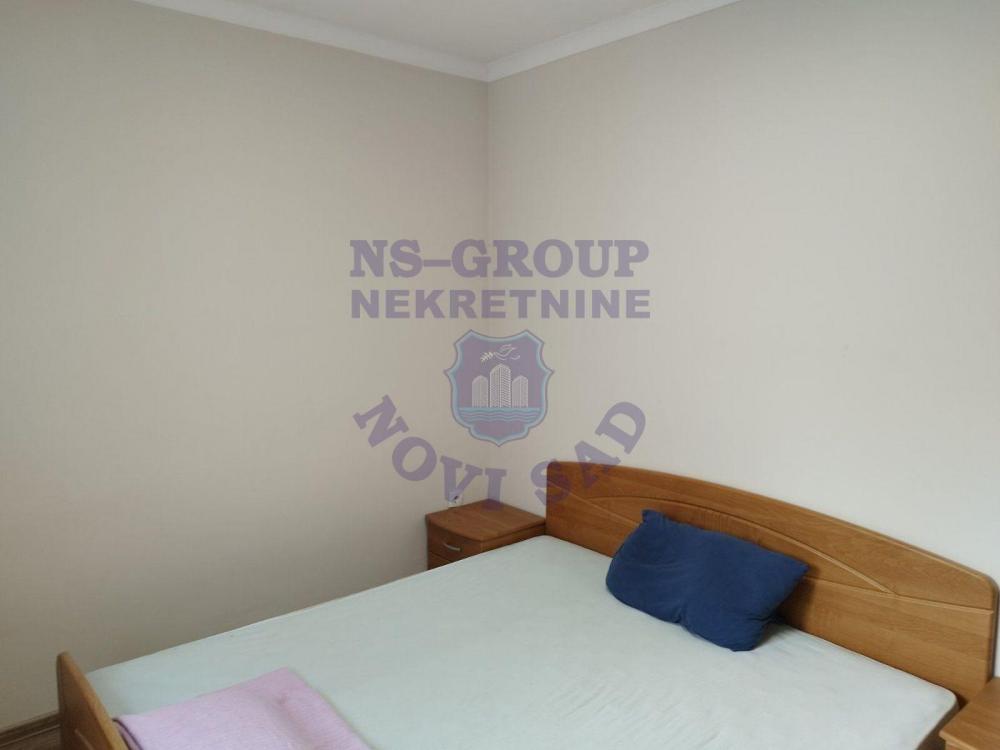 Slika 2 - Na prodaju dvosoban stan na Adicama