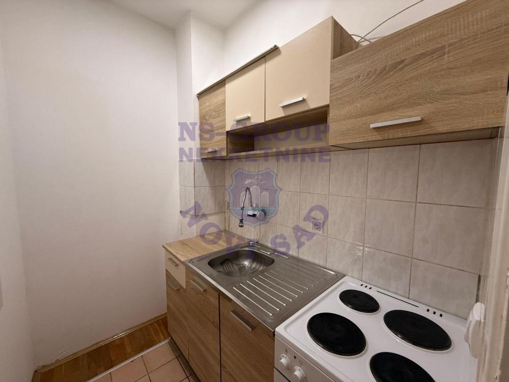 Slika 3 - Prelep jednoiposoban stan na odličnoj lokaciji