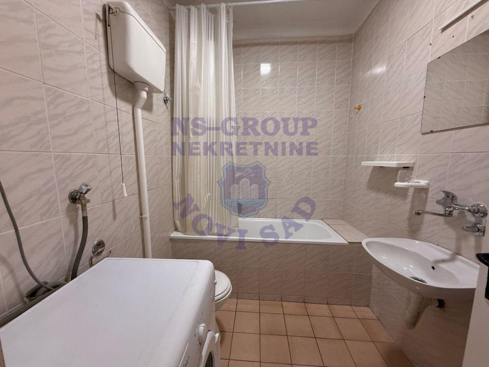 Slika 4 - Prelep jednoiposoban stan na odličnoj lokaciji