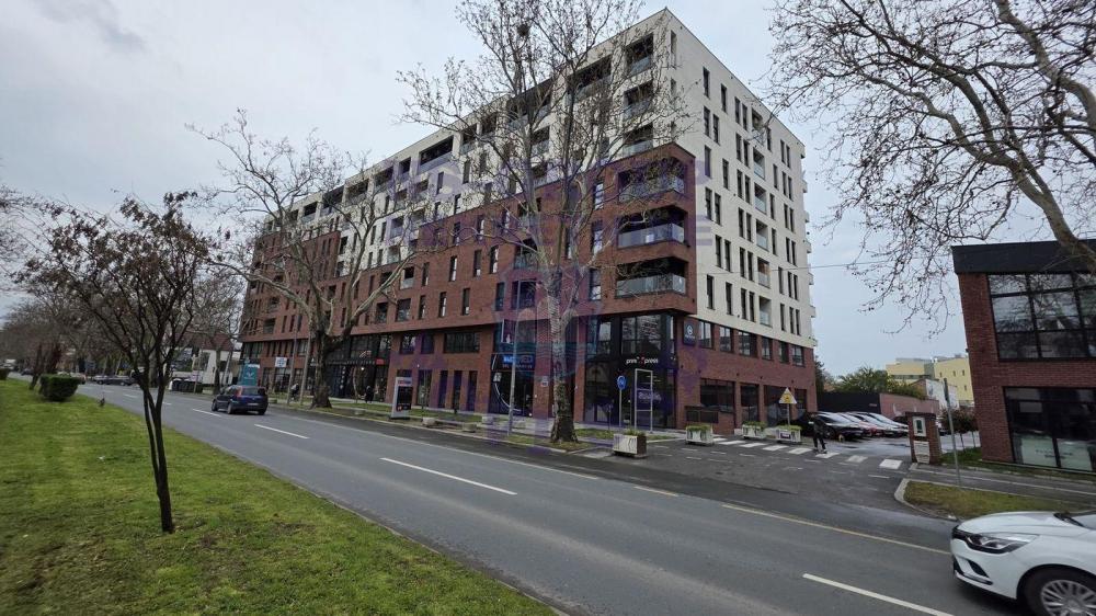 Slika 4 - Prelep troiposoban stan-Cara Dušana